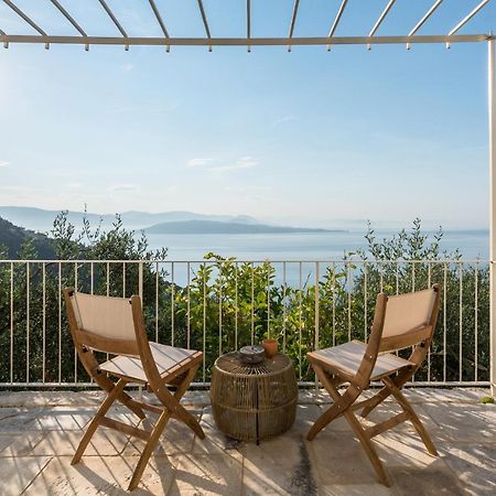 Villa Rizes Sea View à Nisaki  Extérieur photo